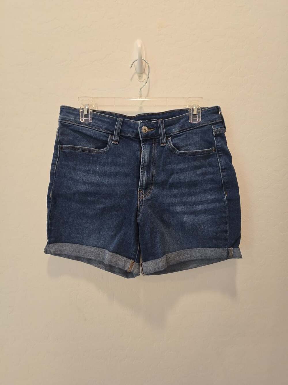 Old Navy High-Rise Wow Denim Shorts Size 8 Dark Wash Cuffed